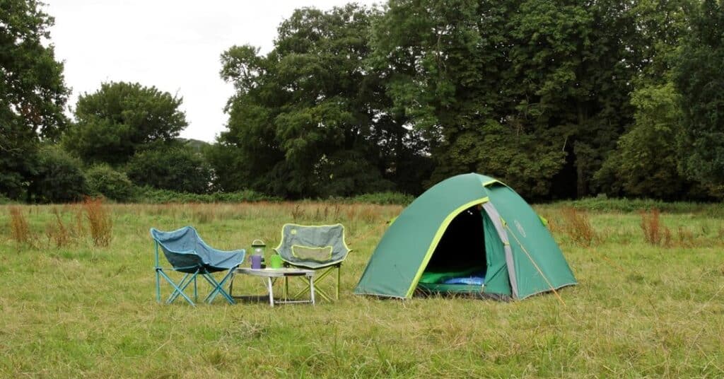 Verduisterde 2-persoons lichtgewicht tent